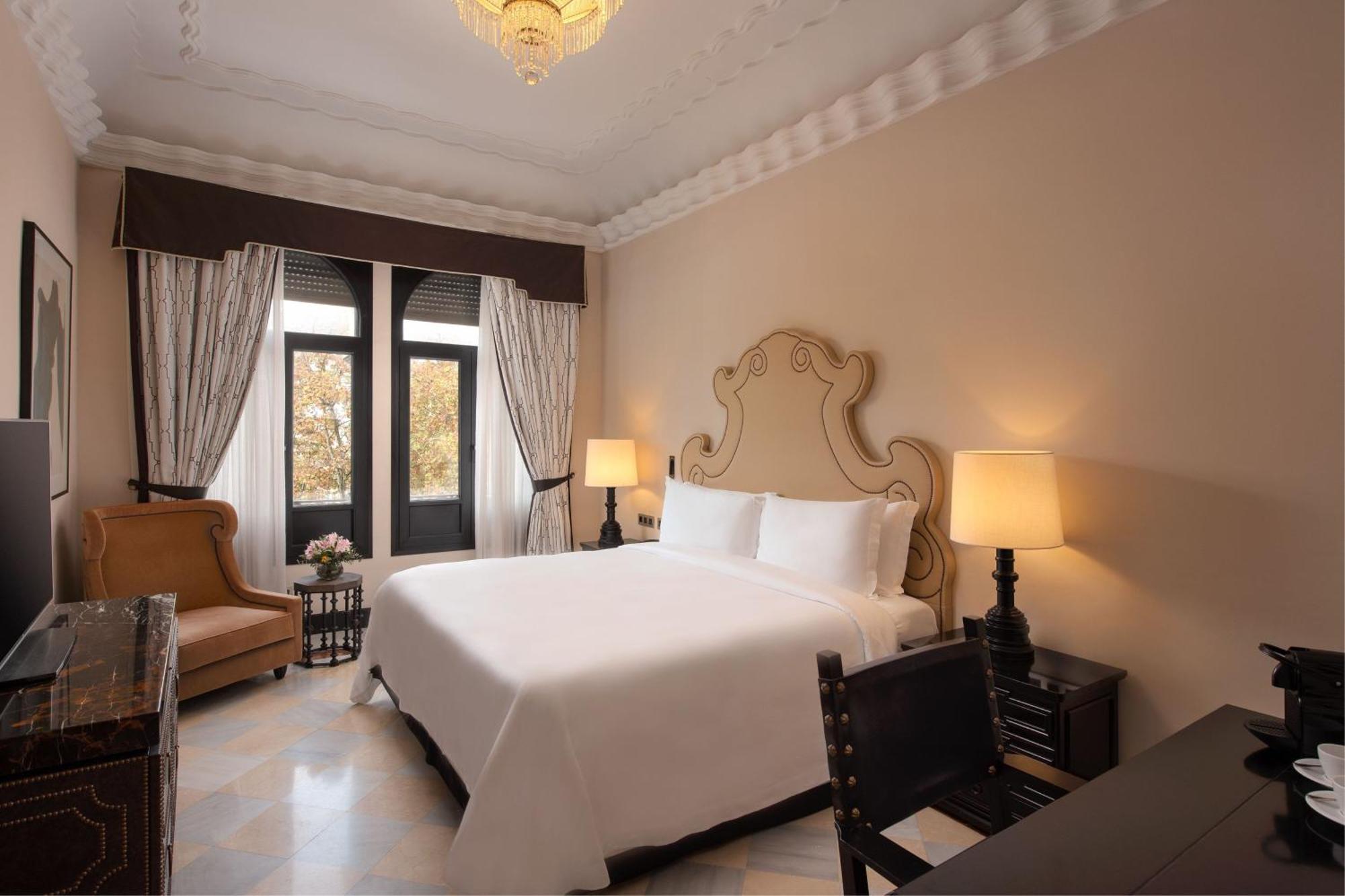 塞维利亚阿方索十三世豪华精选酒店 外观 照片 A room at the hotel